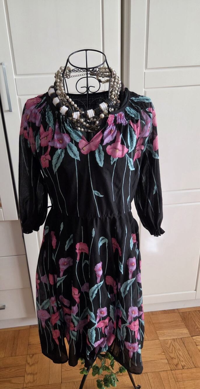 Vintage Your Sixth Sense Floral & Black Knee Length Sheer Sleeve Dress Sz S-m